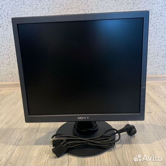 Монитор Sony SDM-S93