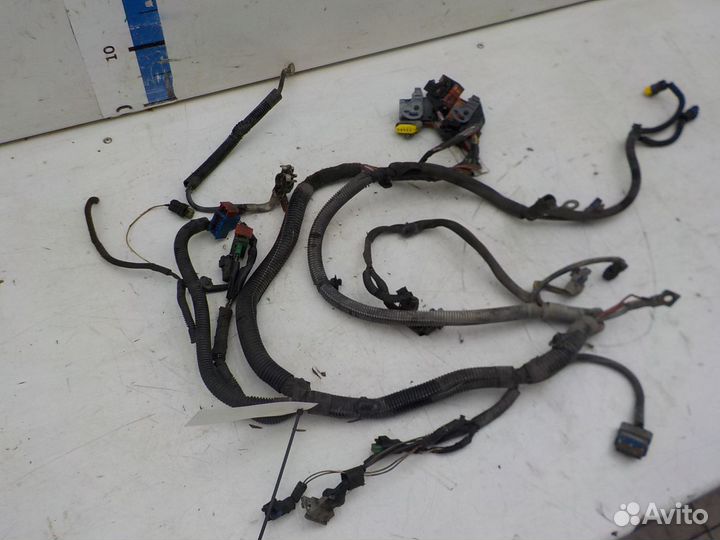 Проводка моторного отсека на Peugeot 307