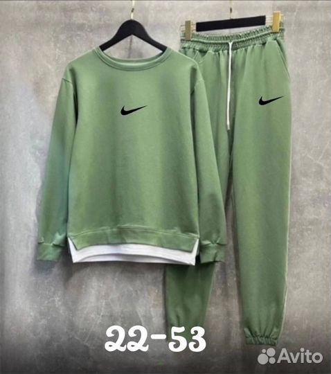 Спортивный костюм мужской Nike легкий
