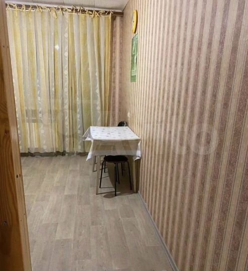 2-к. квартира, 60 м², 4/10 эт.