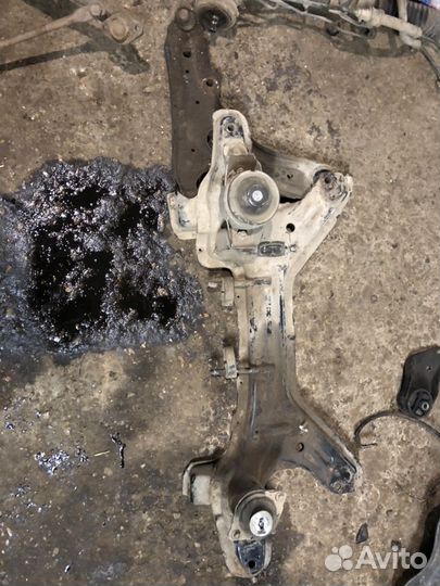 Подрамник Chery Very A13