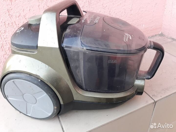 Пылесосы на запчасти