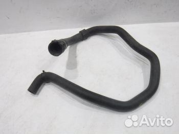Патрубок системы охлаждения