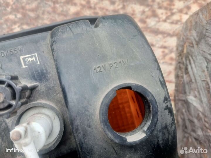 Правая фара Ваз 2105