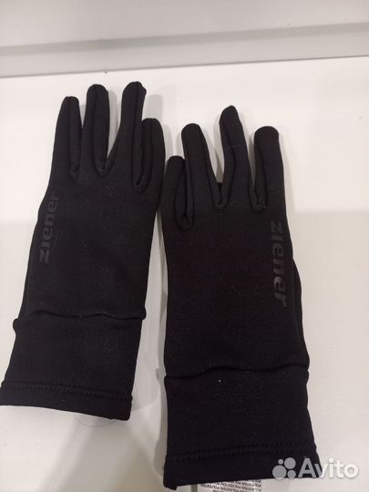 Спортивные перчатки