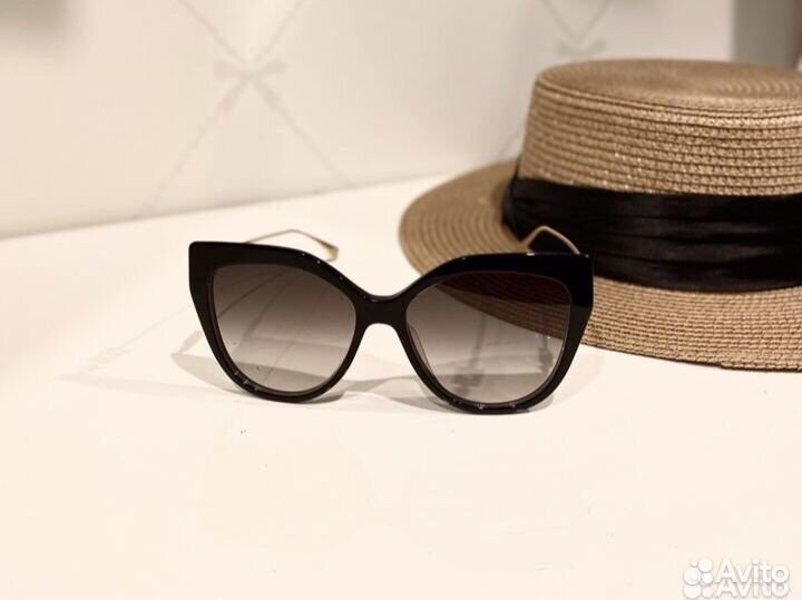 Солнцезащитные очки fendi оригинал новые