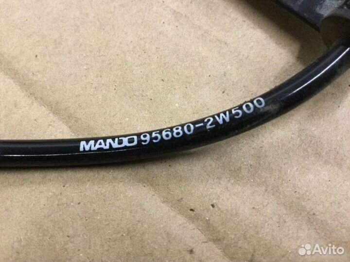 Датчик абс задний левый Hyundai Santa Fe После