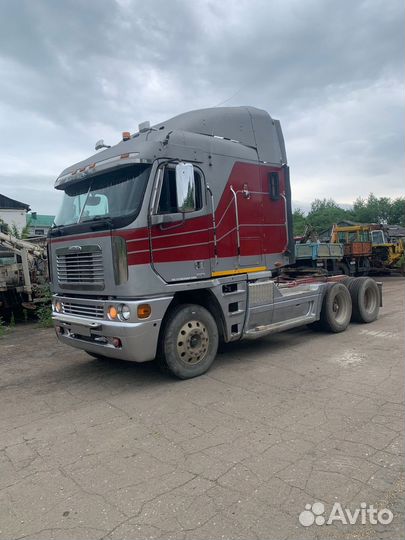 Freightliner Argosy, 2002