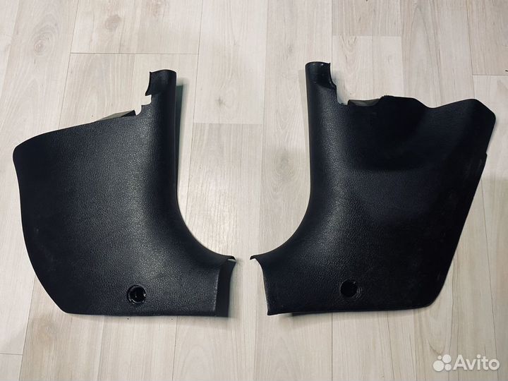 Накладка порога правая VW Passat B5