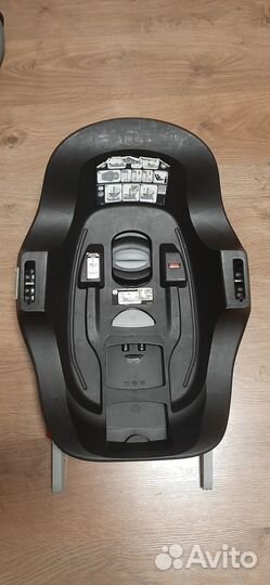 Автолюлька Britax Römer Baby-Safe i-size