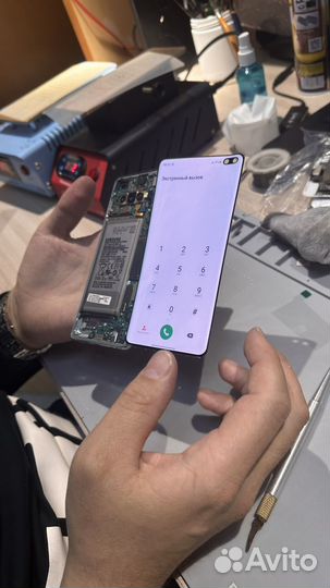 Замена стекла дисплея