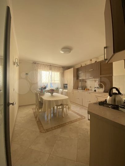 2-к. квартира, 62 м², 3/3 эт.