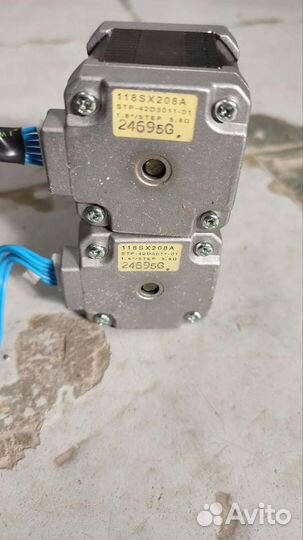 Шаговые двигатели