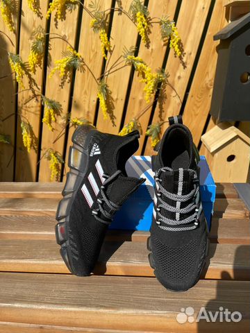 Кроссовки adidas