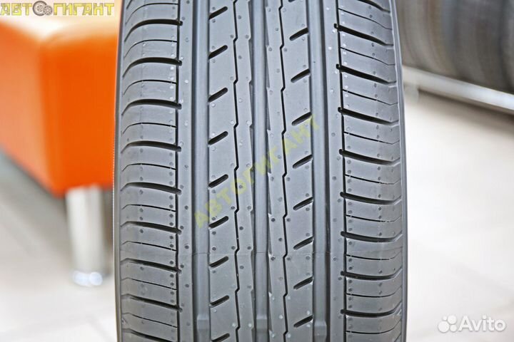 Yokohama Bluearth ES32 205/60 R16 92H