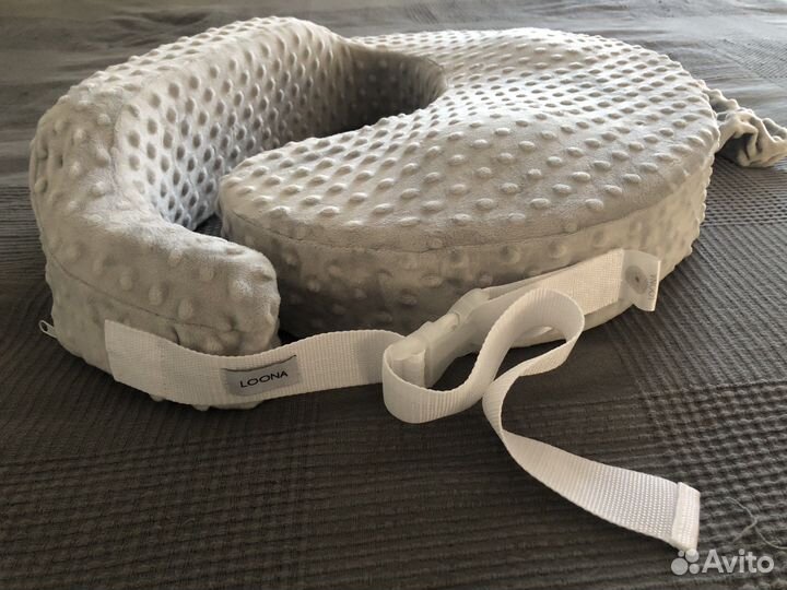 Подушка для кормления Loona
