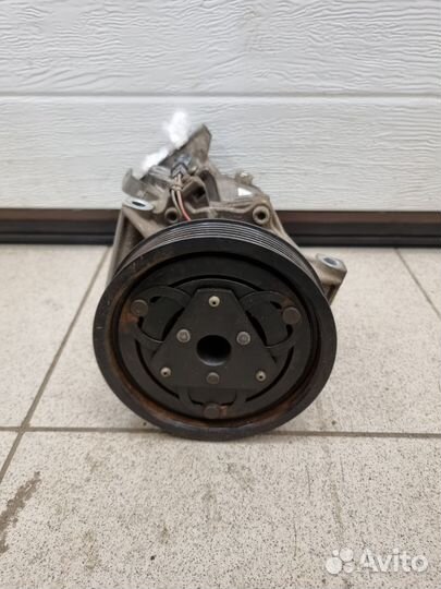 Компрессор кондиционера Рено Логан 2 Сандеро 2