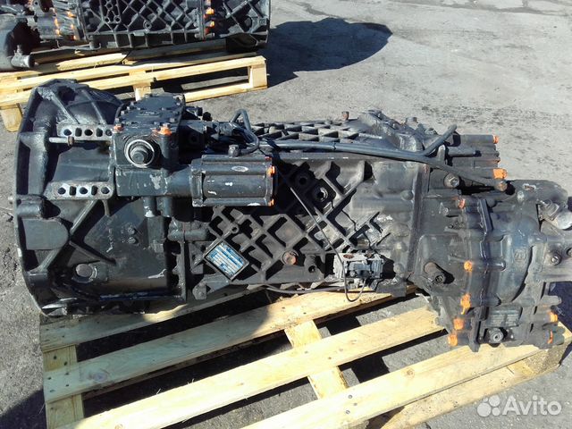 Кпп 16. Коробка ZF 16s181 насос. КПП ZF 16s181 ман. Датчик скорости ман Командор КПП zf16. Урал zf16.