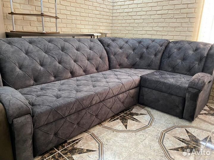 Диван угловой