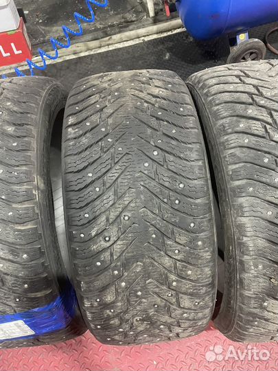 Nokian Tyres Hakkapeliitta 8 245/45 R18