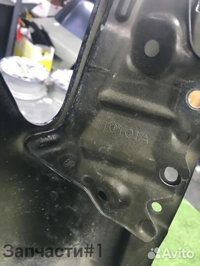 Крыло переднее правое Toyota Camry xv70 (17-н.в.)