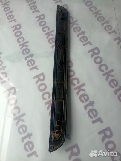 Накладка на порог передняя левая Toyota corolla 15