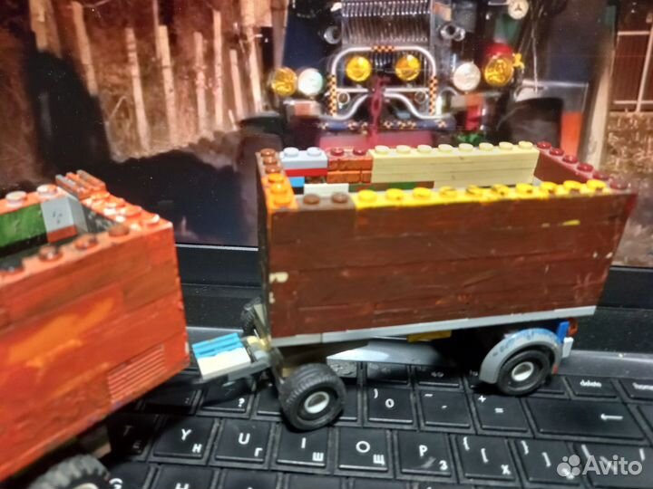 Игрушка грузовик