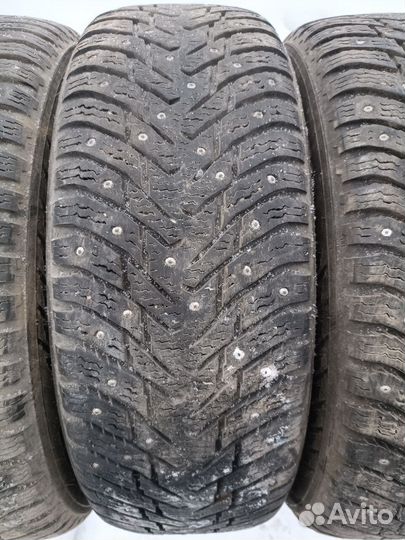 Nokian Tyres Hakkapeliitta 8 205/60 R16
