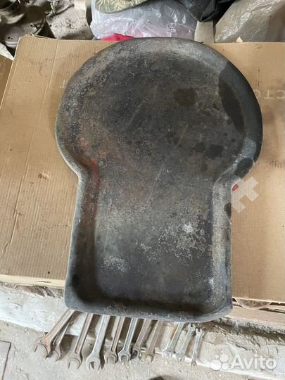 Поднос латунный