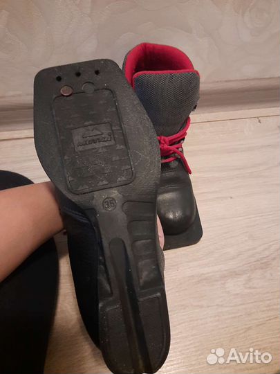 Лыжи 160см, ботинки 35 размер