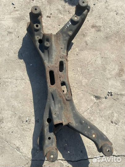 Балка задняя 24428425