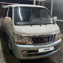 Toyota Hiace 2.0 MT, 2007, 130 000 км, с пробегом, цена 550 000 руб.