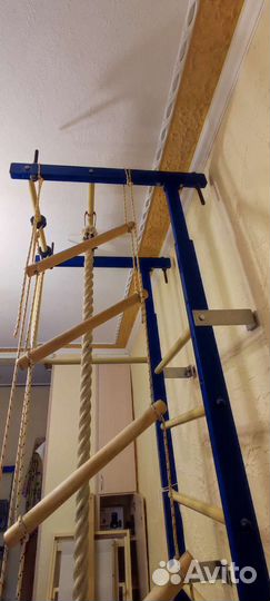 Детская спортивная стенка