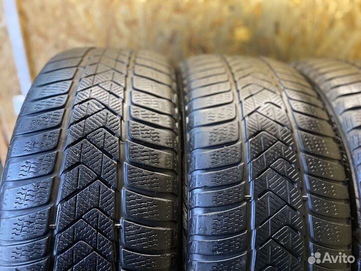 Pirelli Winter Sottozero 3 245/40 R19 и 275/35 R19 100V