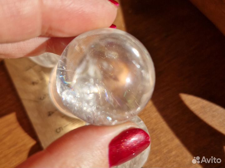 Горный хрусталь с радугой, сфера