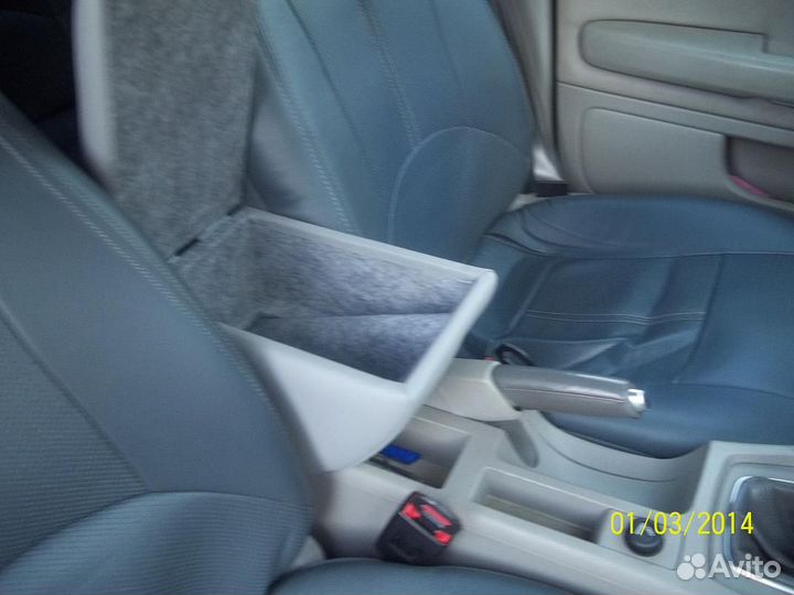 Подлокотник Audi A4B5,B6,А3 8L,8P,А4 B7,80 В4,А1В8