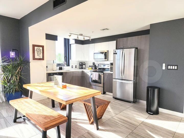 2-к. квартира, 43 м², 8/11 эт.