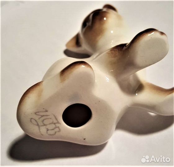 Скульптура ифз Котенок Парамоша сиамский, фарфор