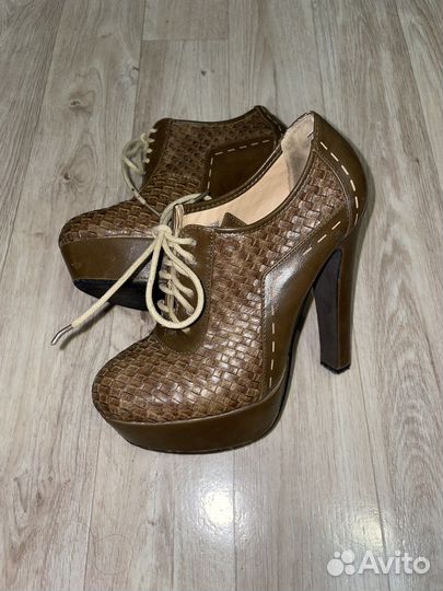 Туфли ботильоны