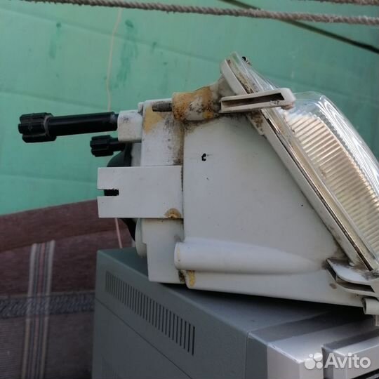 Фара передняя правая на ваз 2114 2115