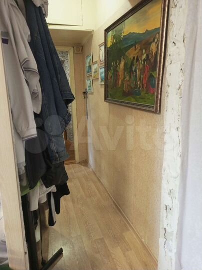 Комната 40 м² в 4-к., 2/4 эт.