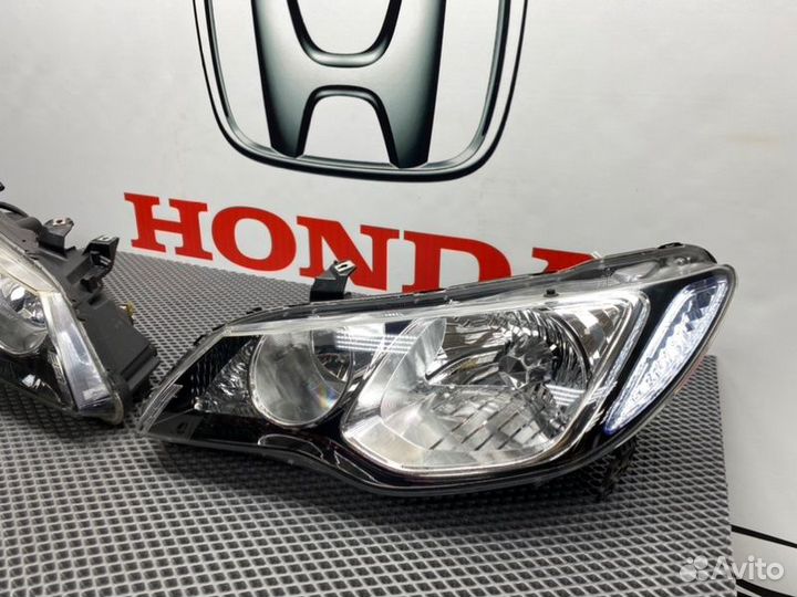 Фары комплект xenon Honda Civic FD(4Д) 2006-2008Гв
