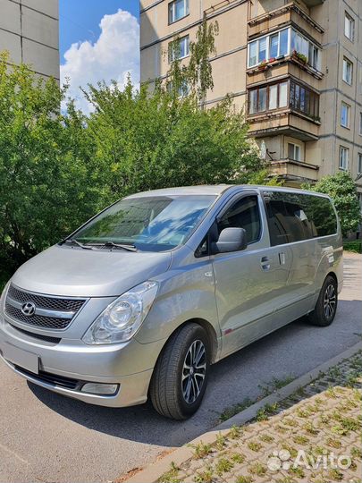 Hyundai Grand Starex 2.5 AT, 2010, 15 000 км