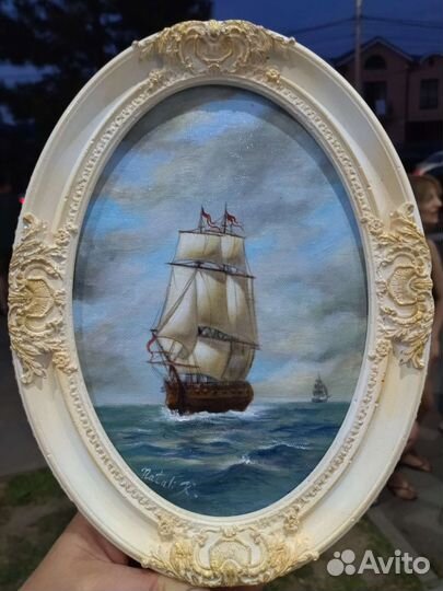 Картины маслом в овале