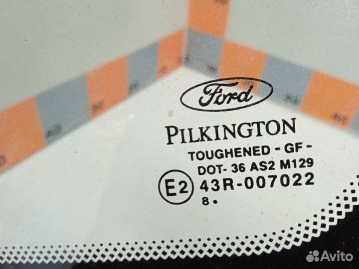 Стекло глухое зад. правое Ford Focus 1 1.8 1998