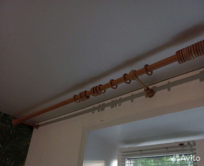 Карнизы для штор настенный