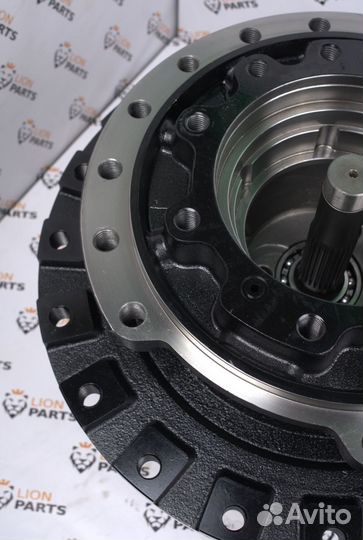 Редуктор zx240-3 9243839