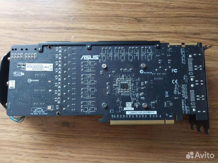 Видеокарта Radeon HD 6970