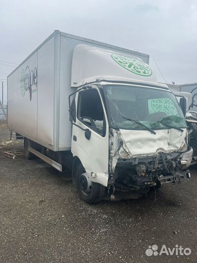 Hino 300 (Dutro), 2020