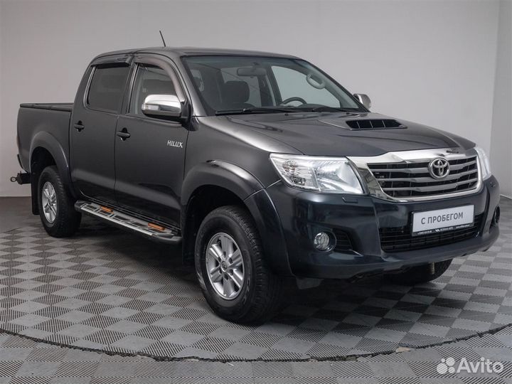 Toyota Hilux, 2014